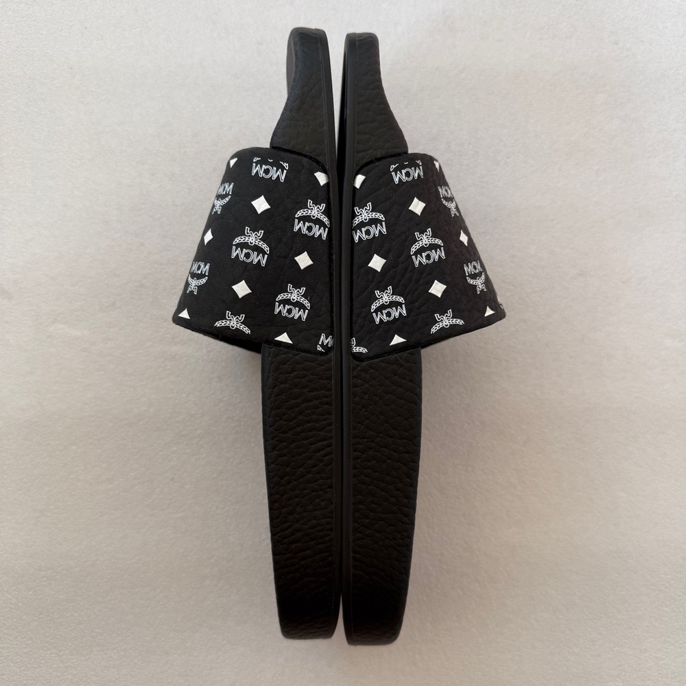MCM UNISEX Monogram Pool Slides - Picture 4 of 8